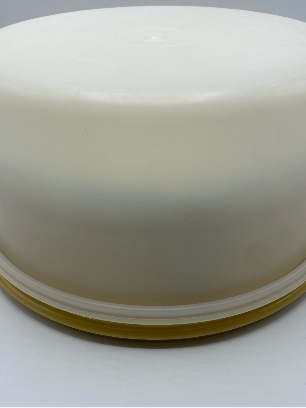 Vintage Tupperware Cake Taker Carrier Large Pie Divider Rack Harvey Yellow - Picture 5 of 8